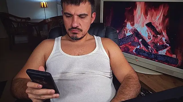 officeman7 online show from February 2, 4:32 pm