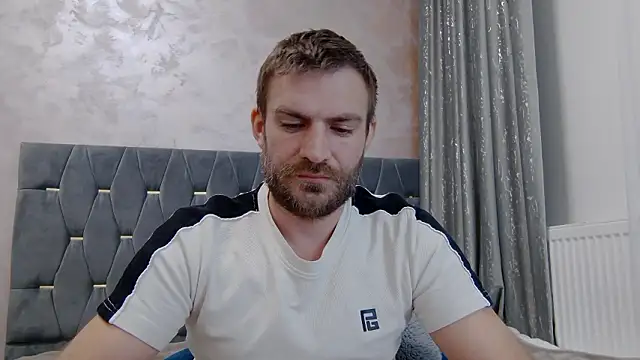 10in deluxe online show from March 6, 9:28 am