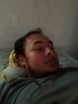 Snapshot of piton77 chatting on March 4, 5:24 pm piton77 online show from March 4, 5:24 pm