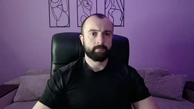 brindlefly6969 online show from March 16, 12:09 pm