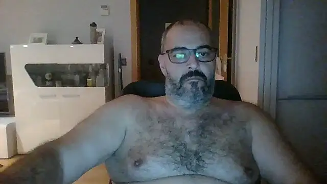 templar2303 online show from October 29, 12:02 am