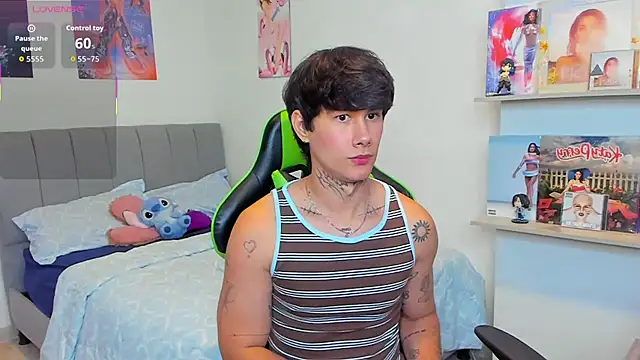 JayHotxxx online show from July 28, 11:25 pm