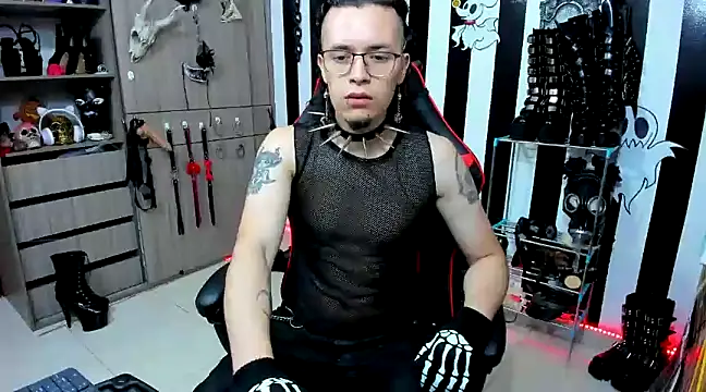 daven56 online show from January 14, 1:17 pm