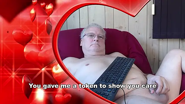 ButtCrackShowing-OOPS online show from February 12, 5:30 pm