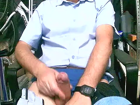 dar12173 online show from June 2, 3:46 pm