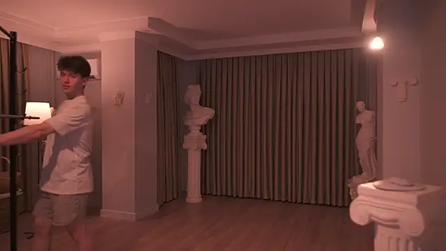 tommyjoyer online show from January 14, 3:27 pm