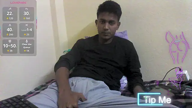 just fucks online show from December 13, 7:53 pm