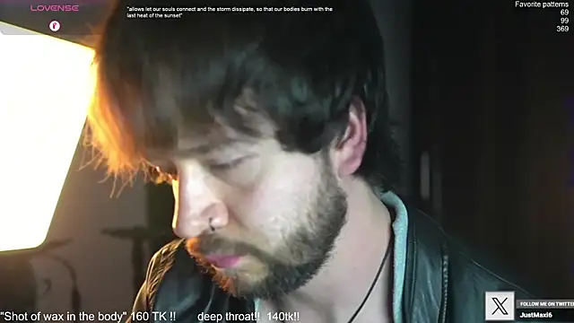 just maxii online show from November 4, 11:28 pm