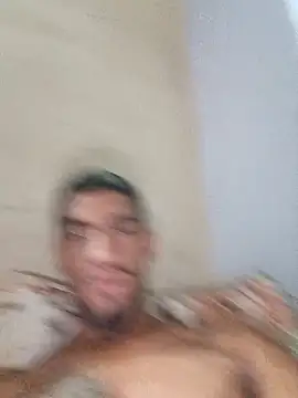 fieltoprj1 online show from December 19, 1:24 am