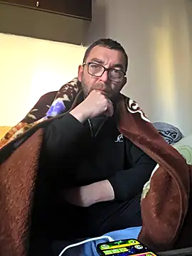 crissbadboy online show from February 25, 3:24 pm