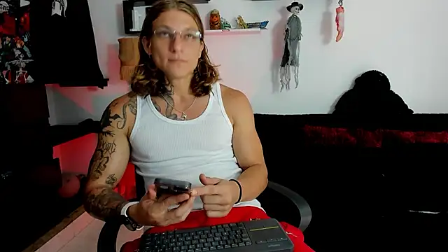 Tom Krakow online show from December 2, 7:58 pm