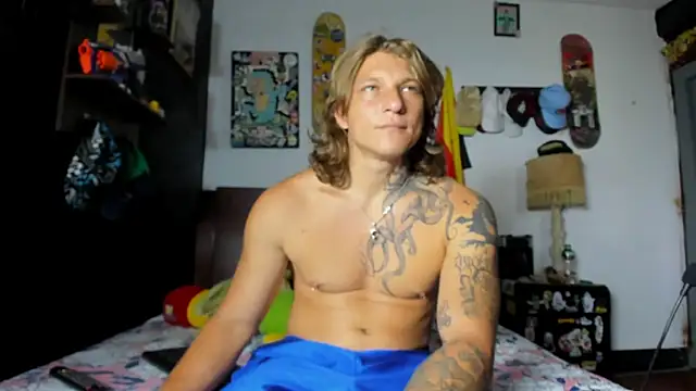 Tom Krakow online show from July 1, 9:48 pm