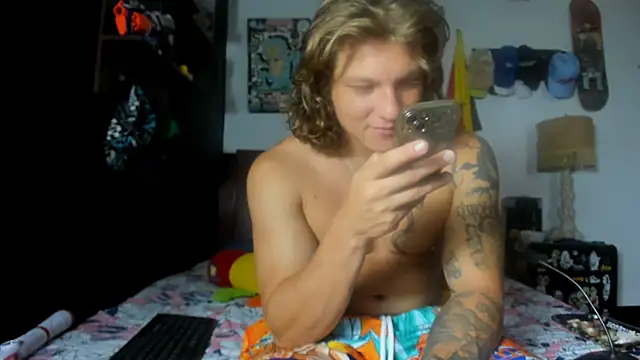 Tom Krakow online show from July 3, 7:29 pm