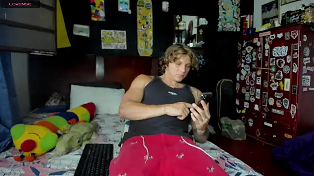 Tom Krakow online show from September 25, 7:35 pm