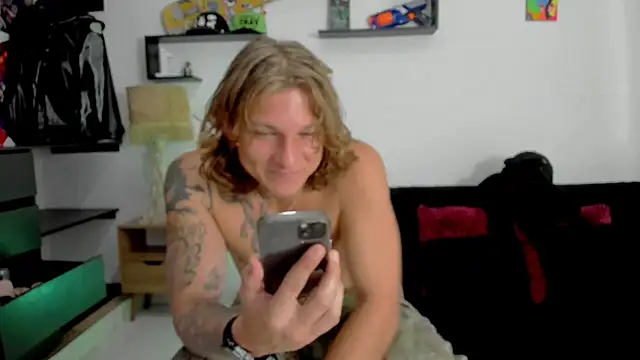 Tom Krakow online show from January 21, 6:33 pm