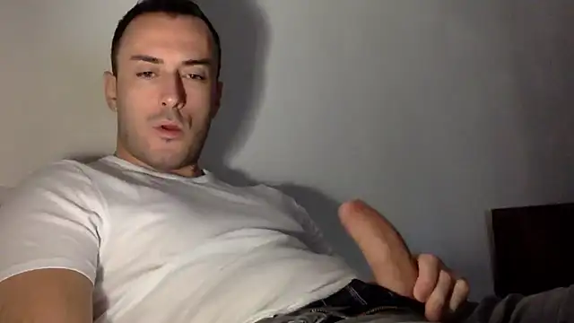 Snapshot of mainnrd chatting on October 9, 9:58 am mainnrd online show from October 9, 9:58 am