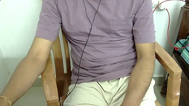 The SHY uncut online show from January 11, 5:44 am