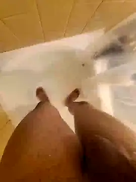 Snapshot of naper12 chatting on January 12, 12:18 am naper12 online show from January 12, 12:18 am