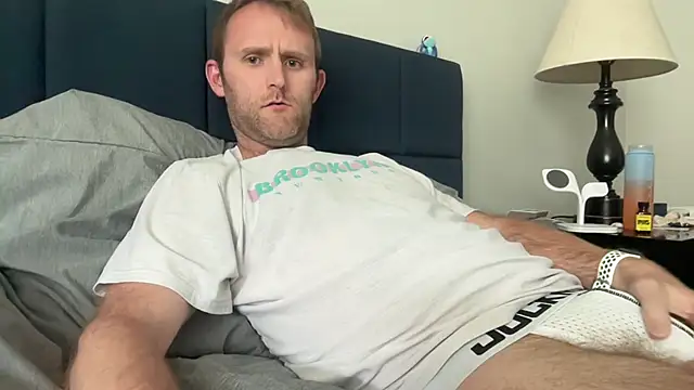 25flyboy25 online show from June 11, 8:18 pm