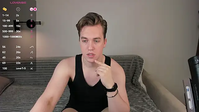 AustinButler online show from December 27, 7:57 pm