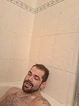 Zander823 online show from February 14, 2:17 am