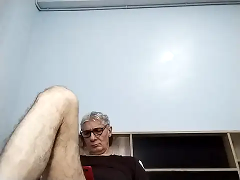 BIGUNCUTHARDCOCK online show from September 22, 6:13 am