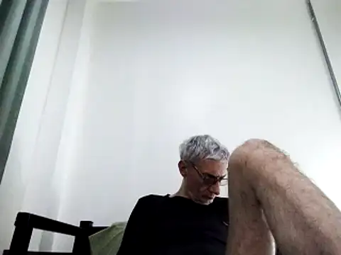 BIGUNCUTHARDCOCK online show from January 26, 11:17 am