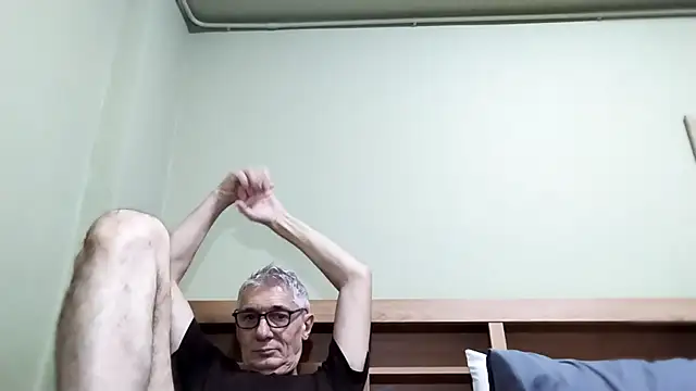 BIGUNCUTHARDCOCK online show from October 7, 1:53 am