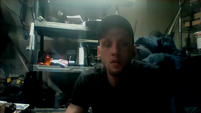 Aaronbp online show from November 27, 8:29 am