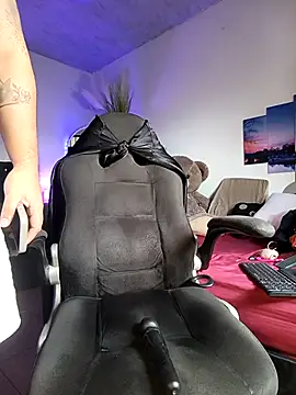 Naughty Charly online show from December 2, 1:36 pm