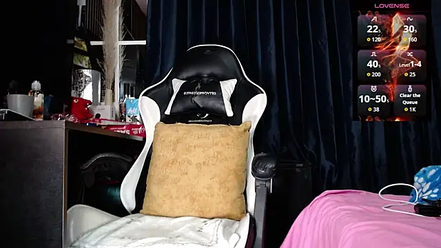 the dog lian online show from February 7, 12:07 am