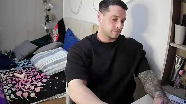 modexusparty1 online show from March 18, 10:46 pm