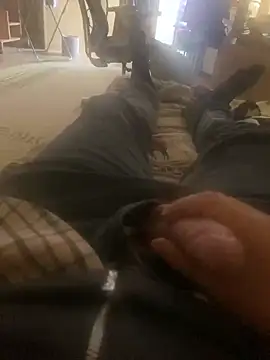 Arez333 online show from April 3, 5:59 am