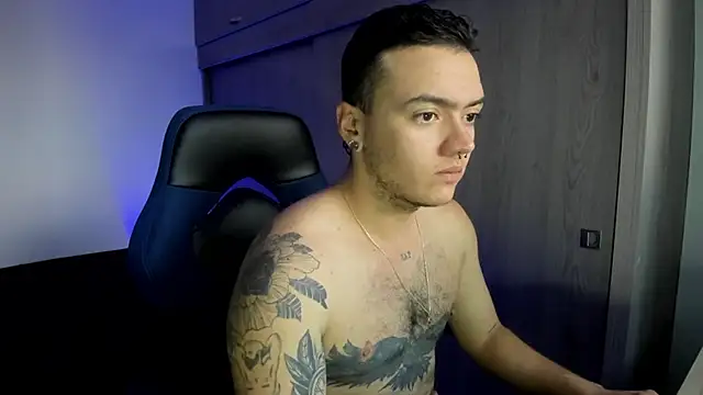 male pussy online show from January 14, 3:17 pm