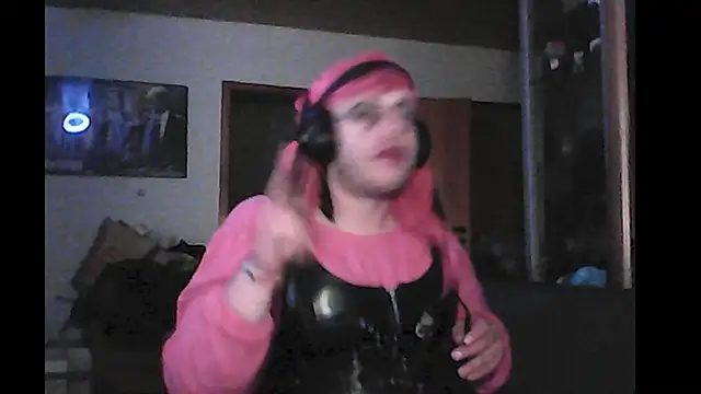 Family666Zombie online show from June 13, 11:02 pm