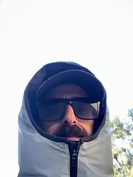 Gigolo profissional online show from October 26, 9:11 am