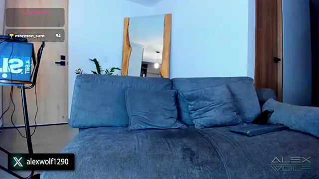 alex wolf  online show from February 10, 12:26 am