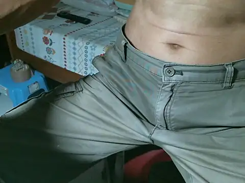 triangle0623 online show from October 1, 10:19 am