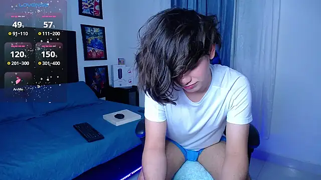 Snapshot of andyboy- chatting on September 10, 11:25 pm andyboy- online show from September 10, 11:25 pm