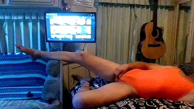 madaussiehere online show from May 20, 11:44 pm
