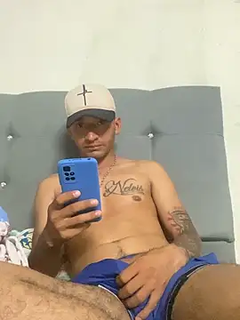 Yesiell online show from April 2, 11:23 pm