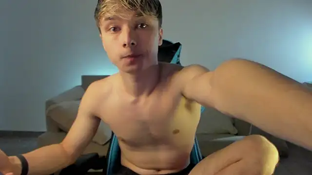 marcusmit online show from January 7, 6:45 pm