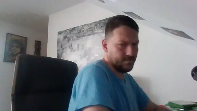 BennyLommy online show from February 12, 1:16 pm