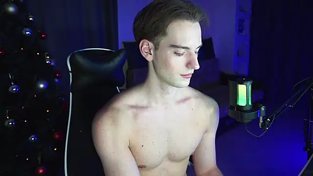 Litmate online show from December 22, 11:46 pm