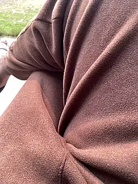 Snapshot of delhiboyz1 chatting on February 1, 7:26 am delhiboyz1 online show from February 1, 7:26 am