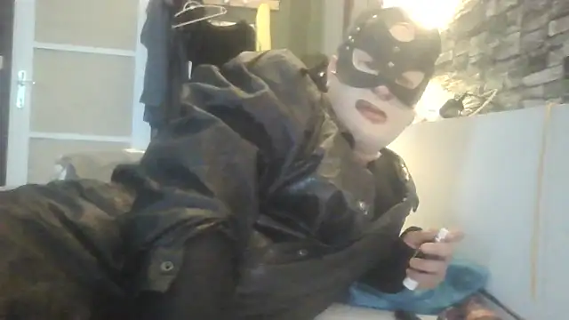 Prehistorixxx2686 online show from March 2, 9:16 am