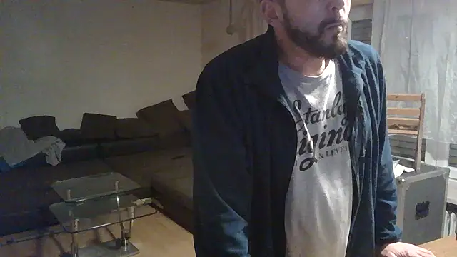 rosaeichel online show from March 1, 1:49 am