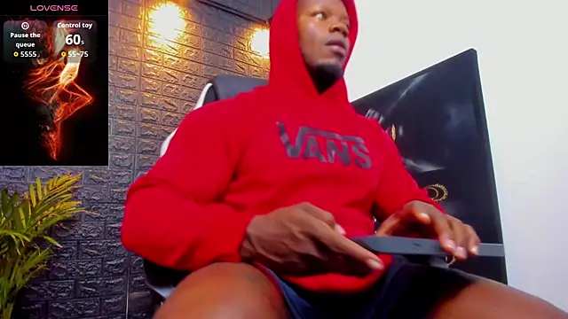 tommike online show from November 29, 6:21 pm