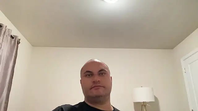 SluggishChase99 online show from November 17, 3:53 am