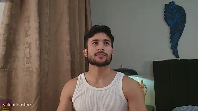 Valentinoford online show from November 12, 9:30 pm